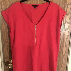 Red short sleeve Express shirt size M
